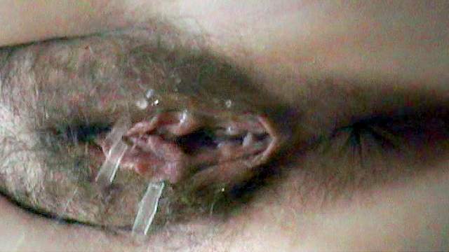 Cutie is pissing on the hidden voyeur cam