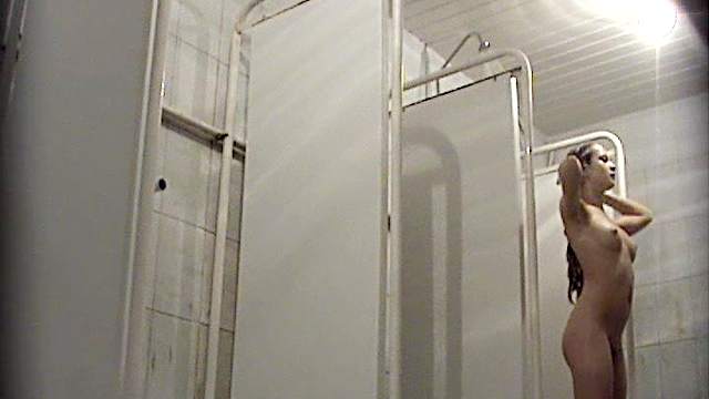 Spicy wet babe is taking shower in the voyeur vid