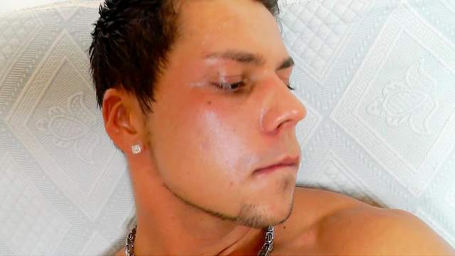 Guy puts on his pantyhose and masturbates with a toy