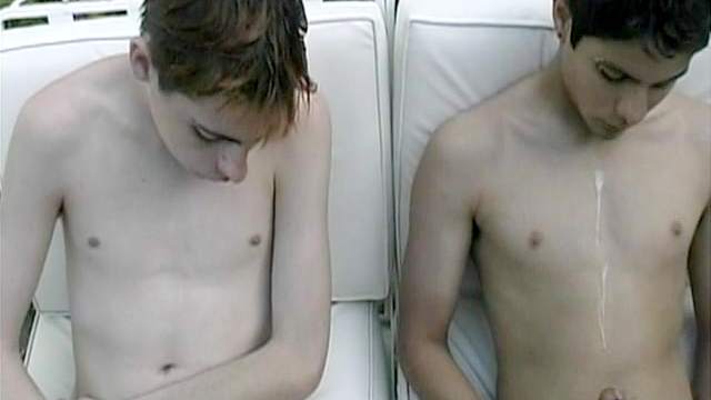 Brunette gays kiss passionately before masturbating