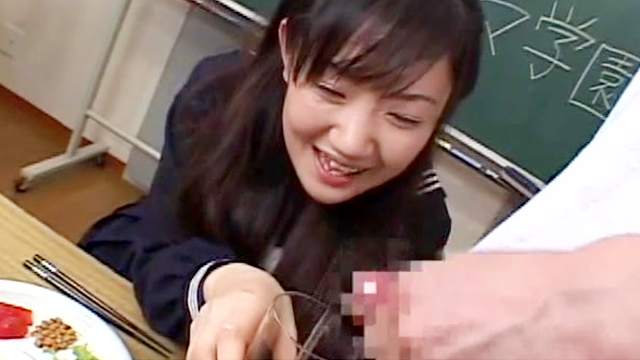 Asian cutie is eating cum in the classroom