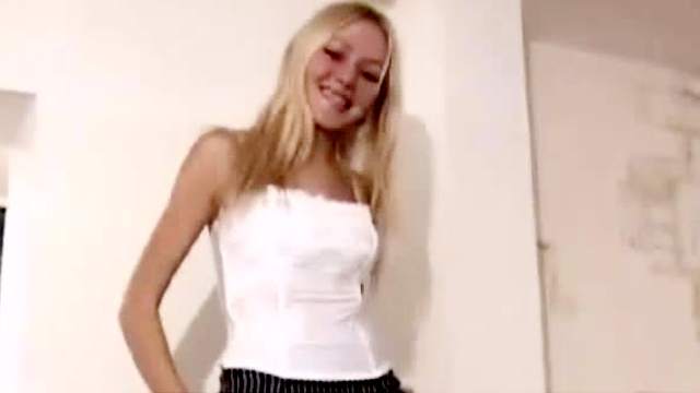 Sweet amateur blonde Anne is masturbating