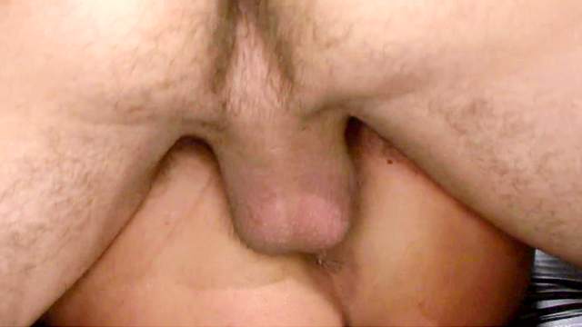 Pornstar brunette is giving an awesome deepthroat