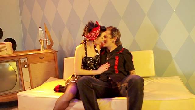 Brian Street Team fucks with tattooed Veruca James