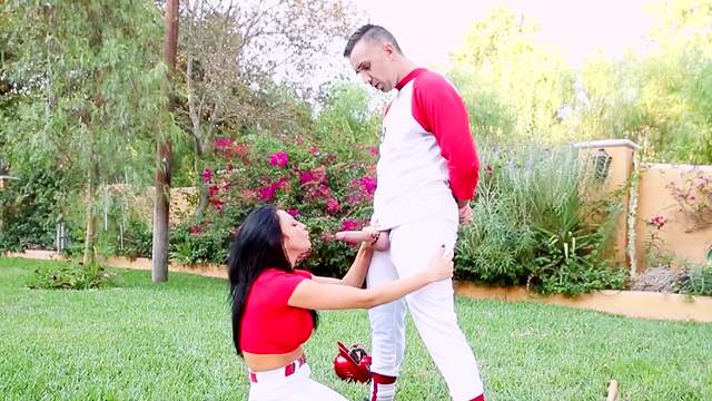 Sporty brunette enjoys sucking baseball player's strong dick