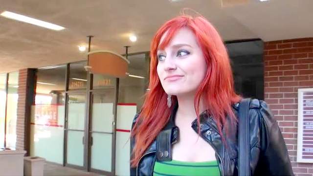 Sexy amateur redhead in hotel fuck