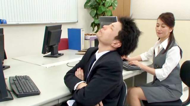 Japanese Office Sex Desk - Excellent office sex with the new Japanese secretary - Hell Porno