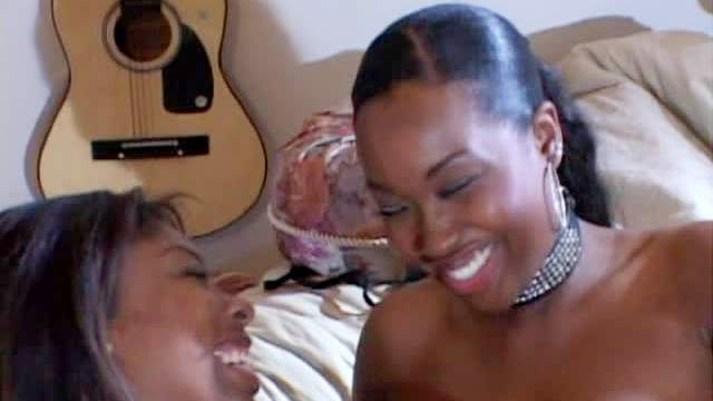 Lustful black babes have wild lesbo sex together