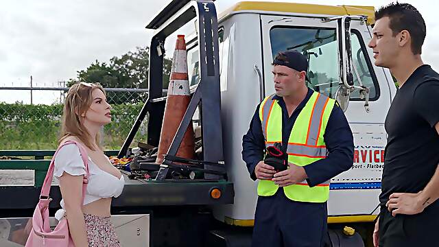 Hard working guy takes a break to fuck this busty whore in his truck