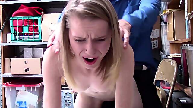 Skinny Catarina sucks dick in a steamy cop encounter