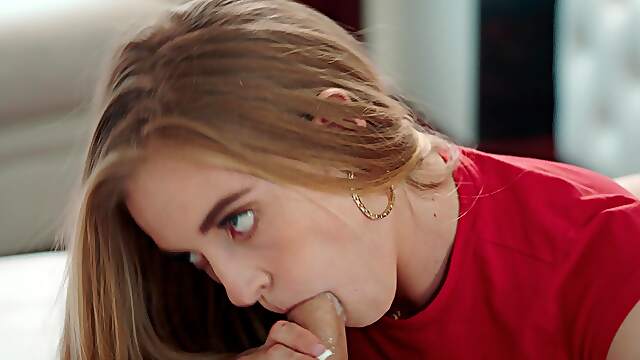 Young Lana gets her tight ass pounded by Chris in HD