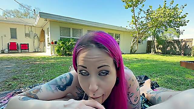 Tattooed babe sucks dick alfresco in steamy POV scene