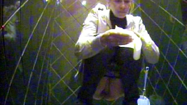 Hidden camera pissing with sexy girl
