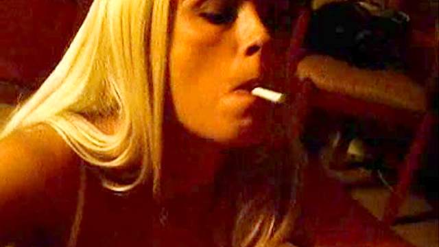 Small cock sucked by smoking blonde