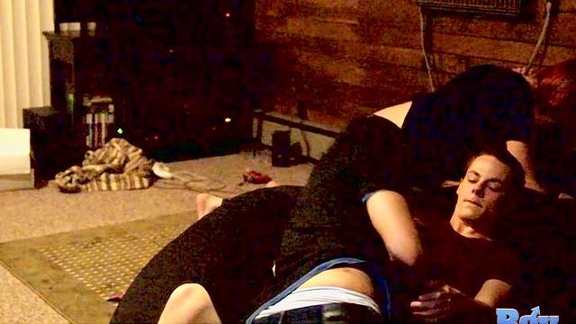 Amateur gay group sex gets them laid