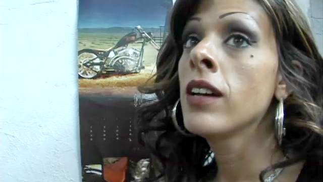 Milf biker chick fucked in the shop