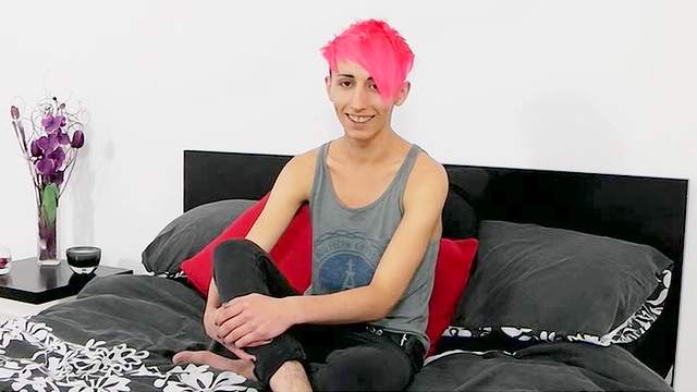 Pink haired twink jerks his dick off