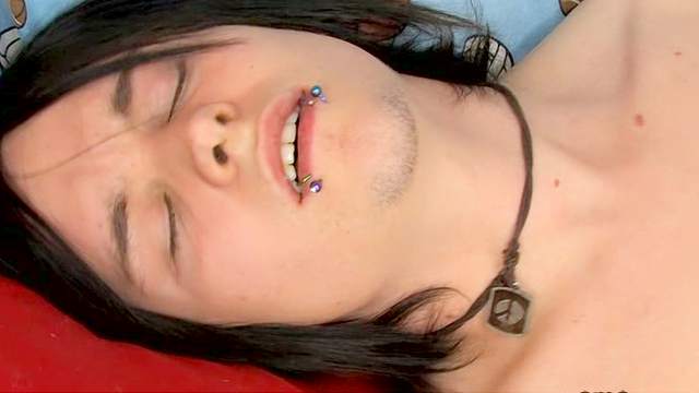 Pierced lips emo boy jerks off