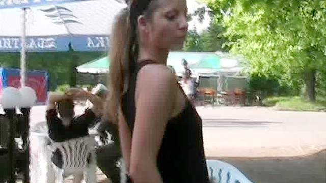 Upskirt pussy view with girl in public