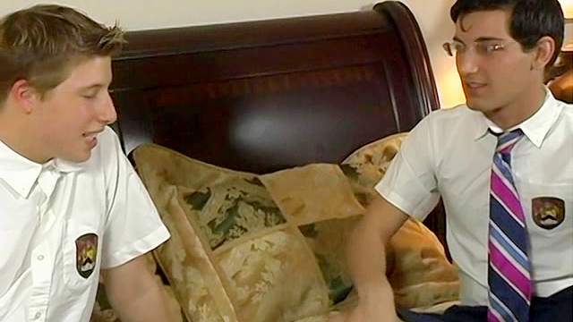 Office guy sucking long hard cock