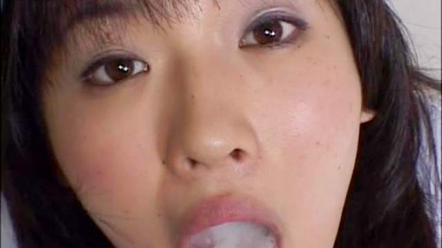 Cute Asian beauty gets cum in her mouth