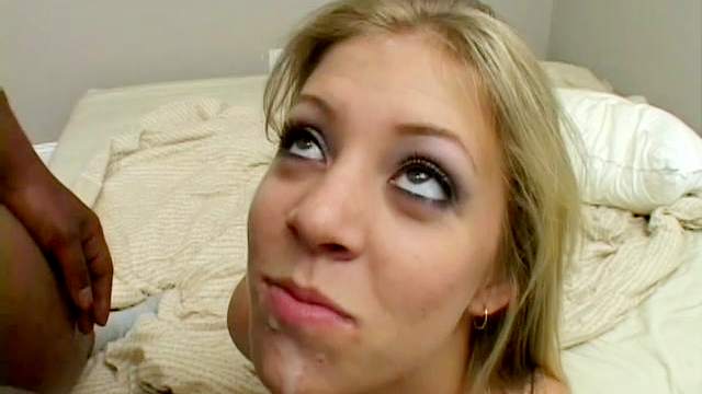 Leah  loves to feel Shorty Mac in her anal