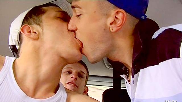 Sexy gays are sucking dicks in the nice car