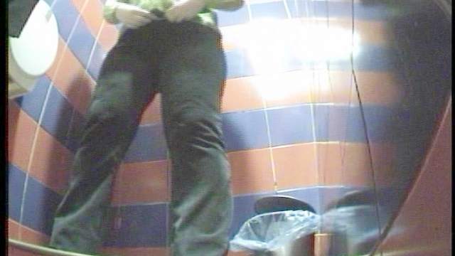 Great peeing with slender blonde in black pants