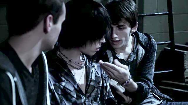 Hardcore gay triple sex with nasty dudes