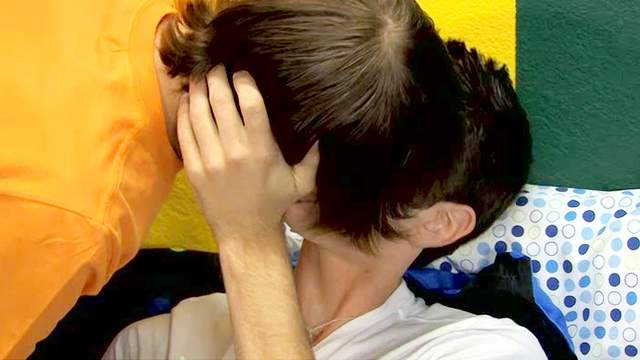 Spicy dudes are sucking dicks